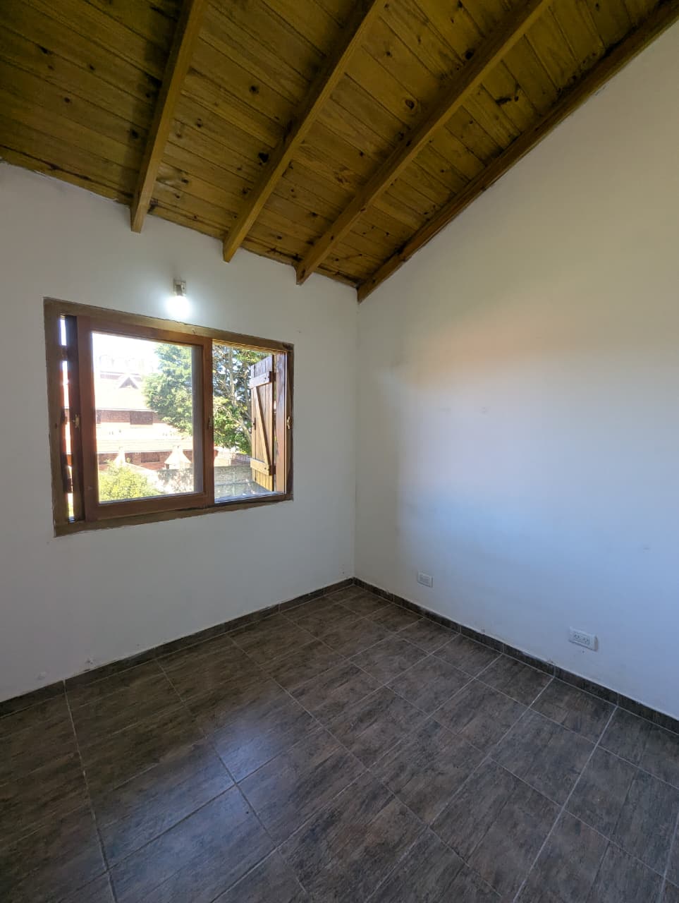 Imagen de WhatsApp 2025-10-18 a las 11.58.26_80817310