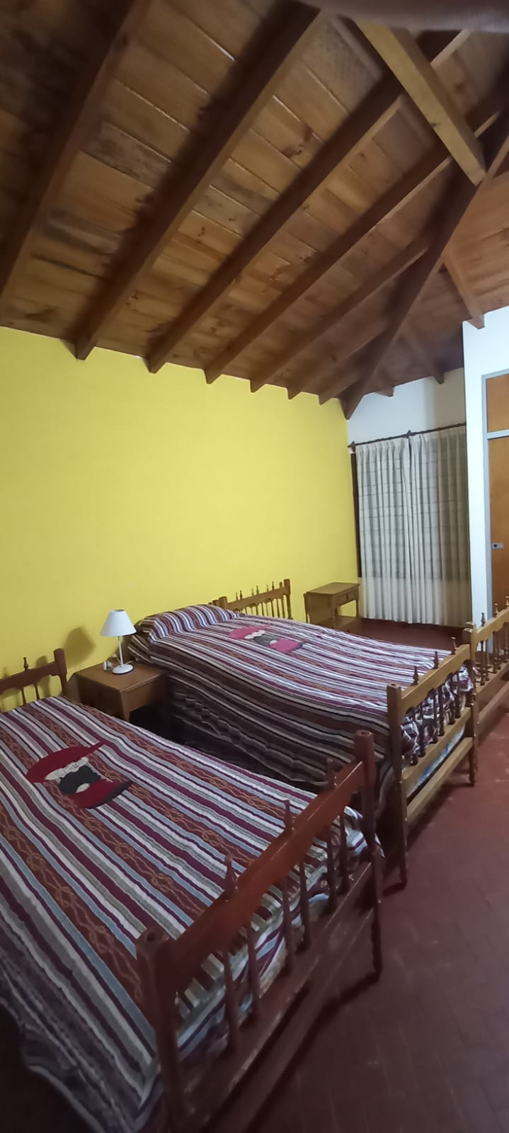 d9cc19cf-f491-4f3b-b4eb-a249e0d2e31f