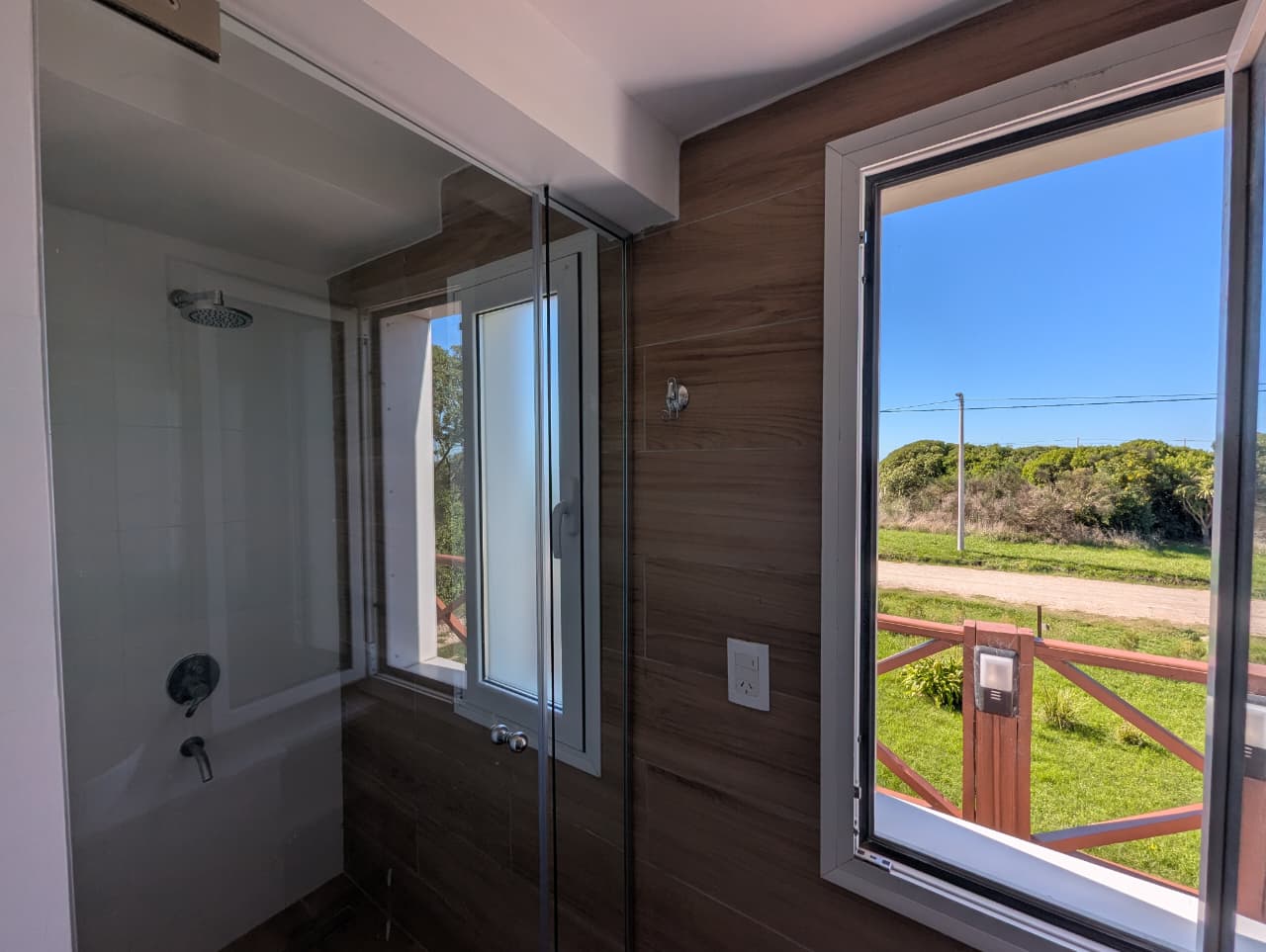 WhatsApp Image 2026-04-10 at 12.01.45 (1)