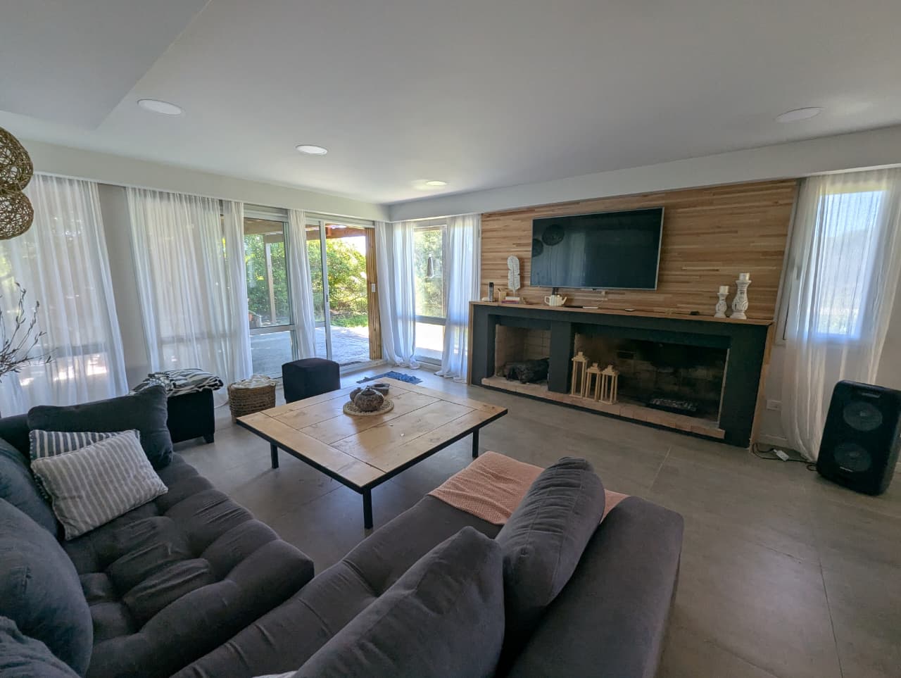 WhatsApp Image 2026-04-10 at 11.49.33